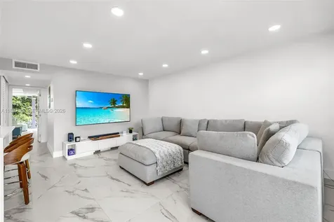 3042 Harwood D Deerfield Beach FL 33442