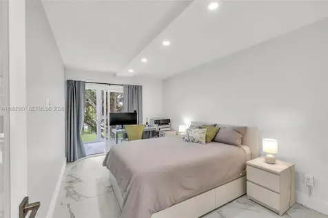 3042 Harwood D Deerfield Beach FL 33442