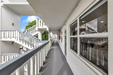 3042 Harwood D Deerfield Beach FL 33442