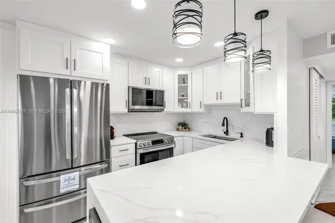 3042 Harwood D Deerfield Beach FL 33442