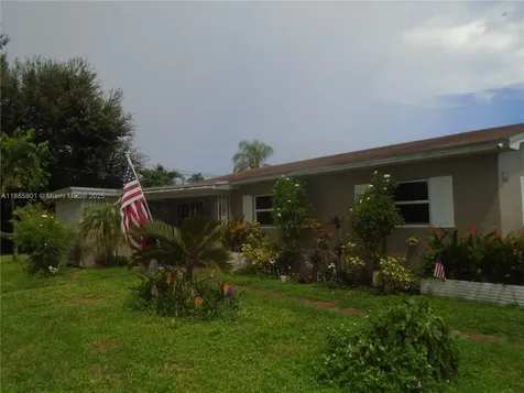 6791 Hope Street Hollywood FL 33024