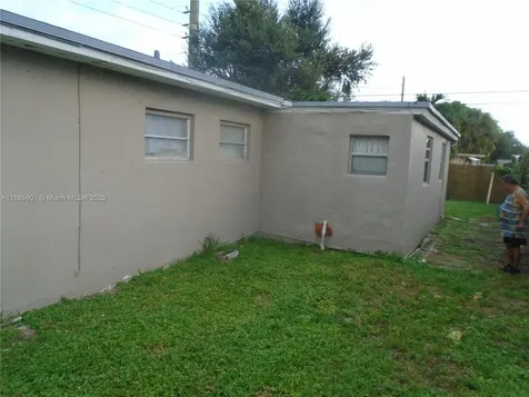 6791 Hope Street Hollywood FL 33024