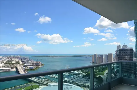 900 Biscayne Boulevard Miami FL 33132