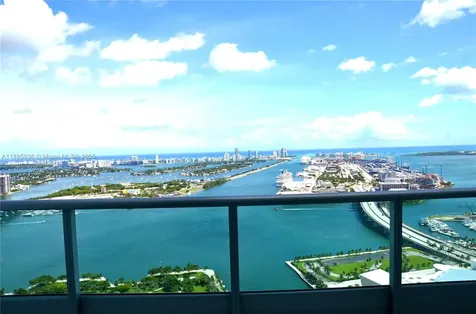 900 Biscayne Boulevard Miami FL 33132
