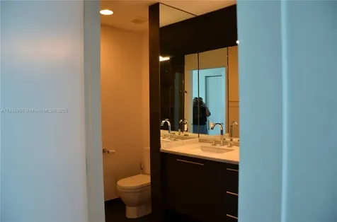 900 Biscayne Boulevard Miami FL 33132