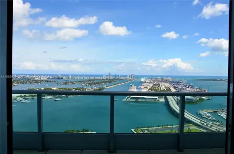 900 Biscayne Boulevard Miami FL 33132