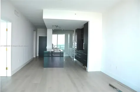 900 Biscayne Boulevard Miami FL 33132