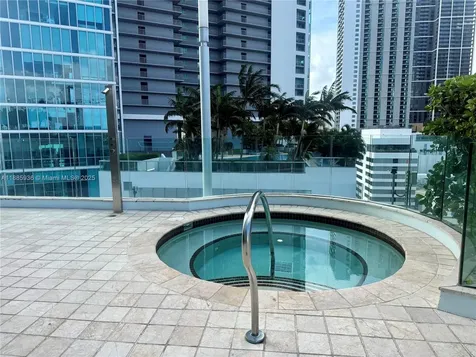 900 Biscayne Boulevard Miami FL 33132