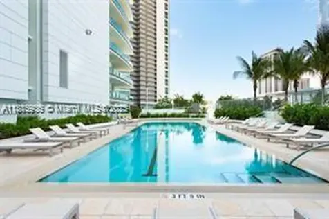 900 Biscayne Boulevard Miami FL 33132