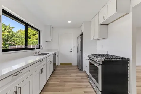 7464 SW 128th Court Miami FL 33183