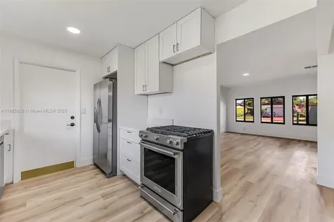 7464 SW 128th Court Miami FL 33183