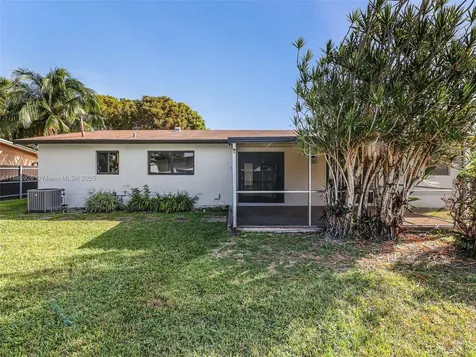 7464 SW 128th Court Miami FL 33183