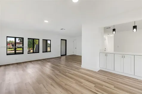 7464 SW 128th Court Miami FL 33183