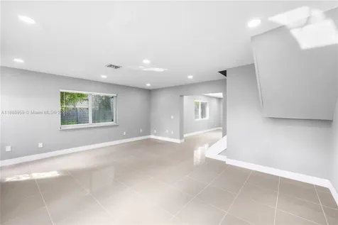 8250 NW 46th Street Lauderhill FL 33351