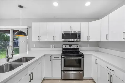 8250 NW 46th Street Lauderhill FL 33351