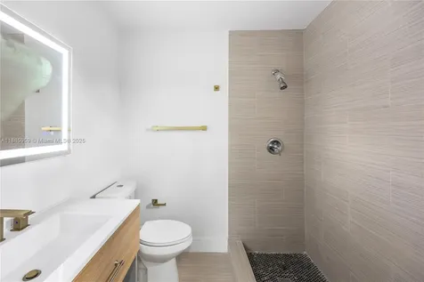 8250 NW 46th Street Lauderhill FL 33351