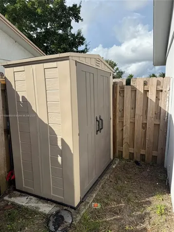 8250 NW 46th Street Lauderhill FL 33351