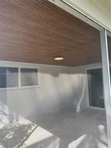 8250 NW 46th Street Lauderhill FL 33351