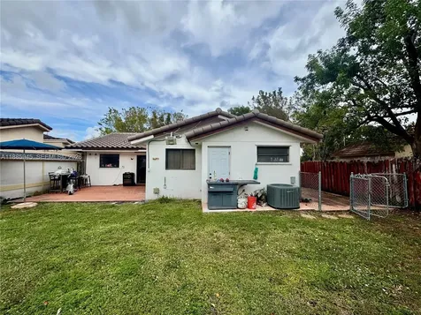 11178 SW 74th Terrace Miami FL 33173