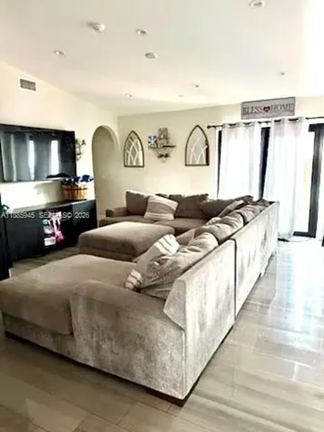 11178 SW 74th Terrace Miami FL 33173