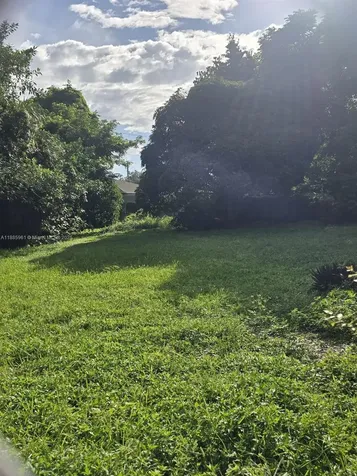 1284 NW 58th Terrace Miami FL 33142