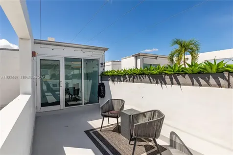 1700 Meridian Avenue Miami Beach FL 33139