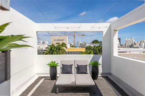 1700 Meridian Avenue Miami Beach FL 33139
