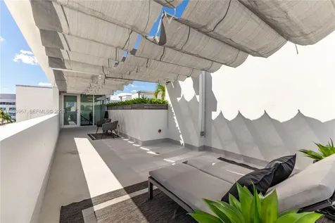 1700 Meridian Avenue Miami Beach FL 33139