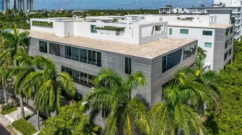 1700 Meridian Avenue Miami Beach FL 33139