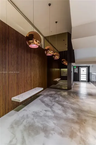 1700 Meridian Avenue Miami Beach FL 33139