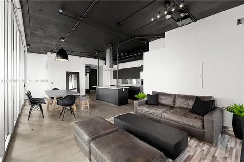 1700 Meridian Avenue Miami Beach FL 33139