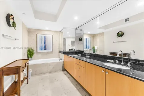 6917 Collins Avenue Miami Beach FL 33141