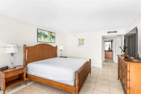 6917 Collins Avenue Miami Beach FL 33141