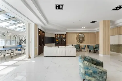 6917 Collins Avenue Miami Beach FL 33141
