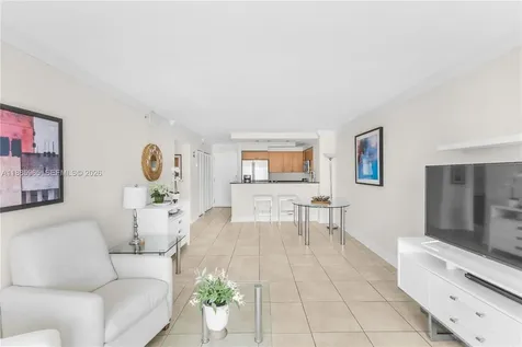 6917 Collins Avenue Miami Beach FL 33141