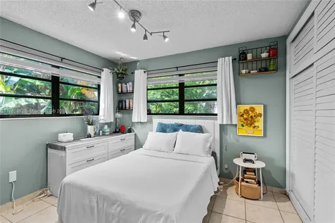 5430 W 14th Avenue Hialeah FL 33012