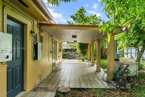 5430 W 14th Avenue Hialeah FL 33012