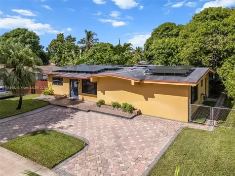 5430 W 14th Avenue Hialeah FL 33012