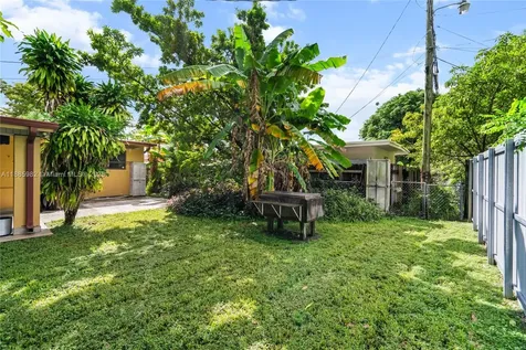 5430 W 14th Avenue Hialeah FL 33012