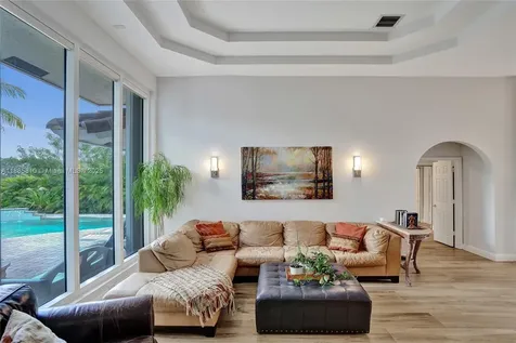 6163 NW 124th Drive Coral Springs FL 33076