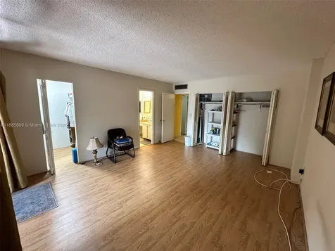 20341 NE 30th Avenue Aventura FL 33180