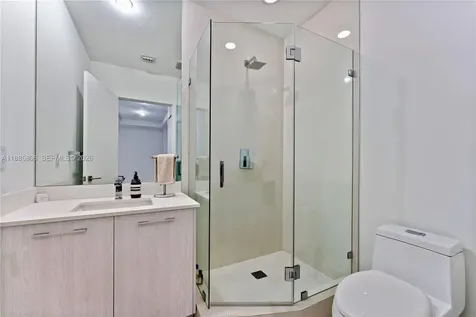 45 SW 9th Street Miami FL 33130