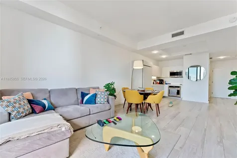 45 SW 9th Street Miami FL 33130