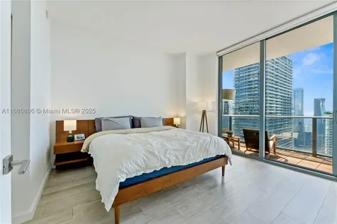 45 SW 9th Street Miami FL 33130
