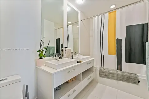 45 SW 9th Street Miami FL 33130