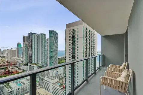 159 NE 6th Street Miami FL 33132