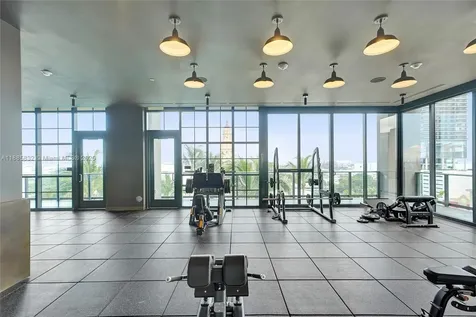 159 NE 6th Street Miami FL 33132