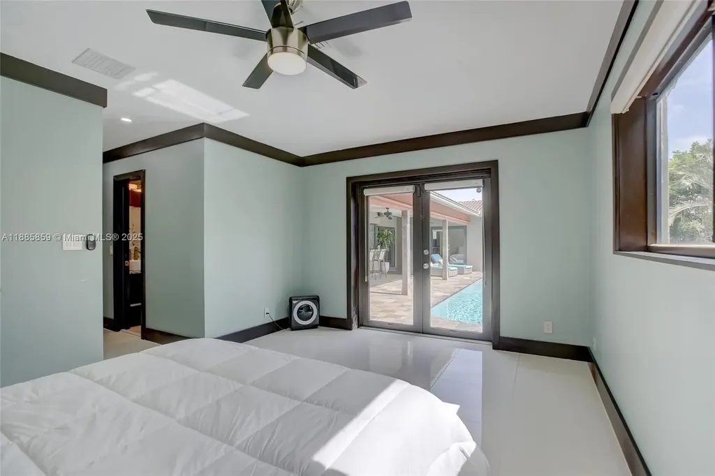 4004 NE 21 Avenue Fort Lauderdale FL 33308