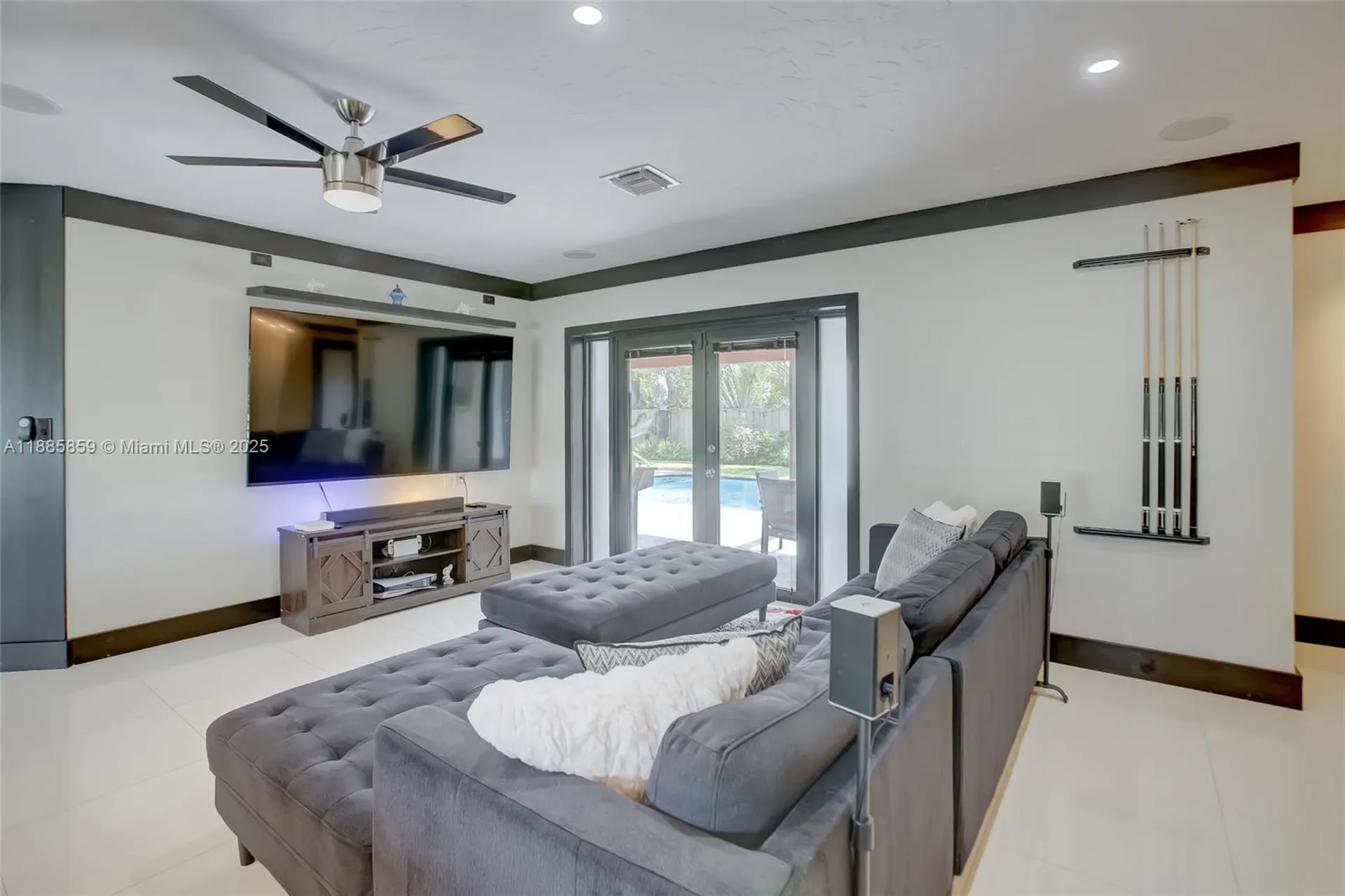 4004 NE 21 Avenue Fort Lauderdale FL 33308