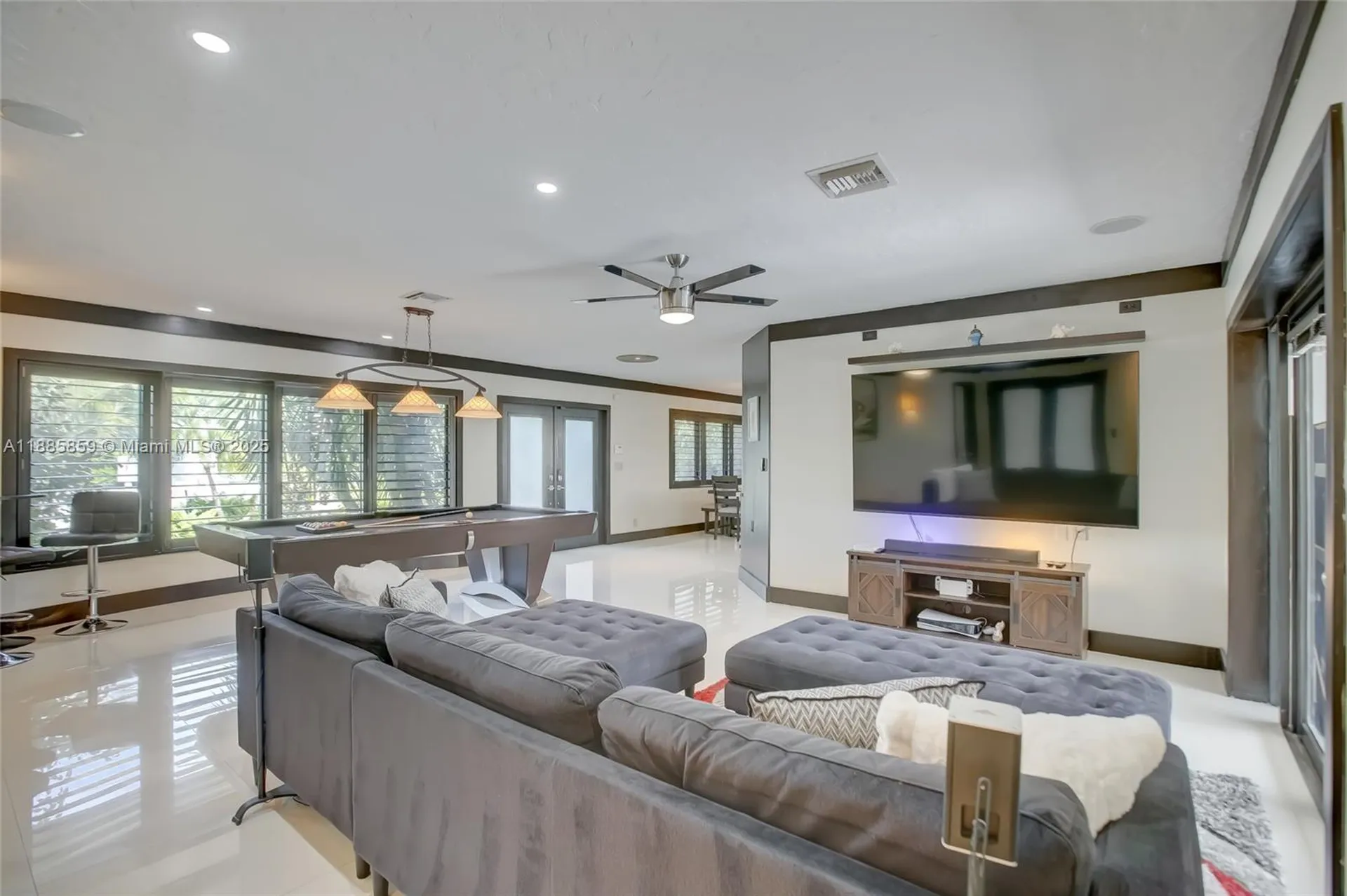 4004 NE 21 Avenue Fort Lauderdale FL 33308